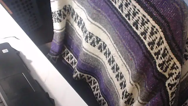 QueenDenizeAndTheCaptain online show from 10/03/25, 06:05