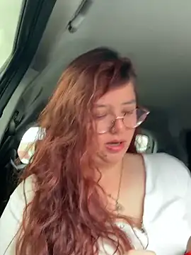 kayortiiz online show from 09/24/25, 04:21