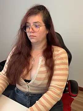 kayortiiz online show from 09/26/25, 02:37