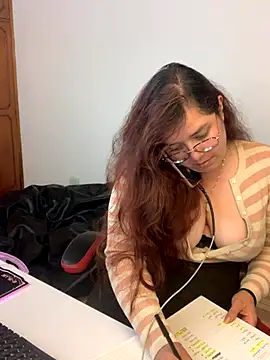 kayortiiz online show from 10/02/25, 01:45