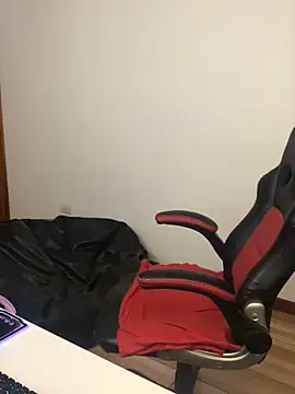 kayortiiz online show from 10/27/25, 12:26