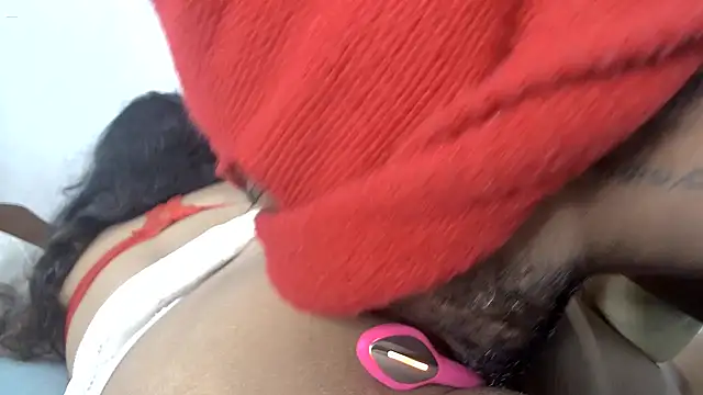 Snapshot of DevilZoone chatting on 10/13/25, 05:07 DevilZoone online show from 10/13/25, 05:07