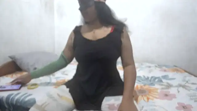 DevilZoone online show from 12/22/25, 03:42