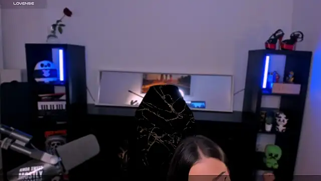 Snapshot of SofiRusselle chatting on 01/12/26, 07:19 SofiRusselle online show from 01/12/26, 07:19