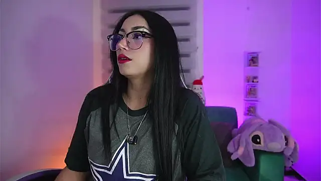 sophie cute66 online show from 04/21/26, 06:41