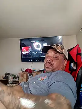 yellowwetfox online show from 03/02/25, 09:11