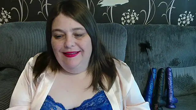 HouseWifeWhore Milf online show from 10/22/25, 03:01