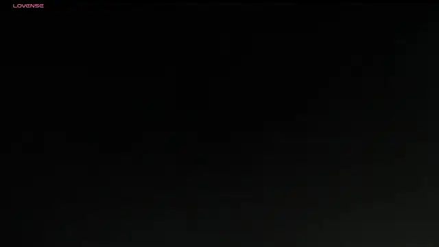 Snapshot of Charlotte7-7 chatting on 10/21/25, 04:30 Charlotte7-7 online show from 10/21/25, 04:30