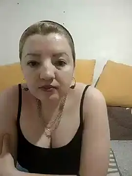 stefanyharper16 online show from 02/19/25, 12:44