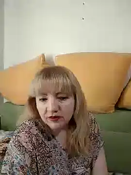 stefanyharper16 online show from 10/08/25, 05:27