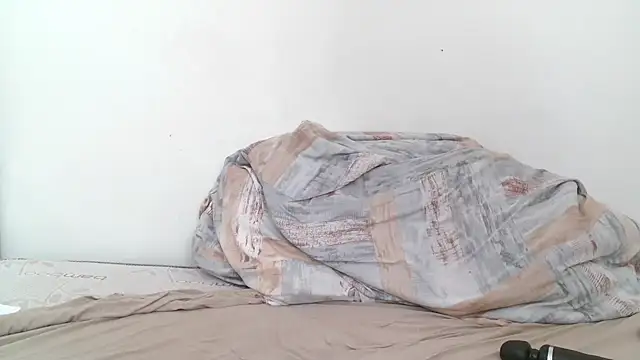 bonbonitaa online show from 02/14/25, 01:08