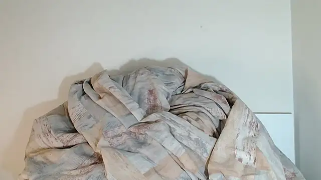 bonbonitaa online show from 11/30/25, 08:35