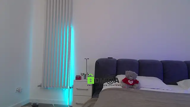 Snapshot of kissabellaa chatting on 11/10/25, 08:30 kissabellaa online show from 11/10/25, 08:30