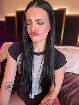 KarissaChantelle online show from 04/18/26, 07:07