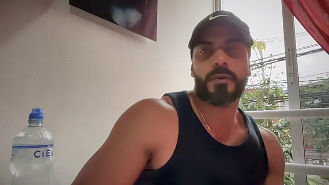 romeolovedark online show from 10/28/25, 10:23