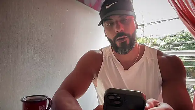 romeolovedark online show from 11/30/25, 04:44