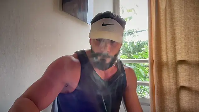 romeolovedark online show from 05/06/26, 12:32