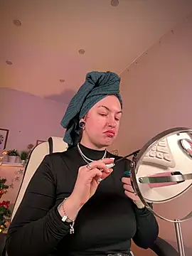 IvyHoney online show from 01/05/25, 06:35