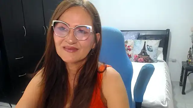Xiimen online show from 05/22/26, 09:20