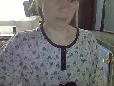 Moi Lina online show from 12/12/24, 08:21