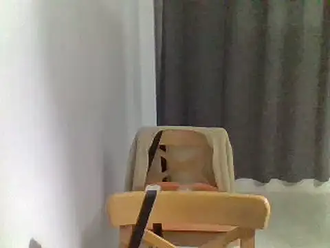 Moi Lina online show from 12/24/24, 06:28