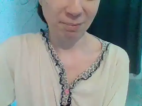 Moi Lina online show from 12/25/24, 09:11