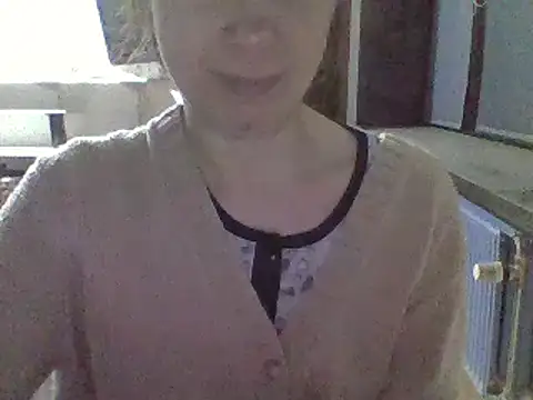 Moi Lina online show from 02/02/25, 11:11