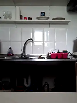 Moi Lina online show from 09/18/25, 12:51