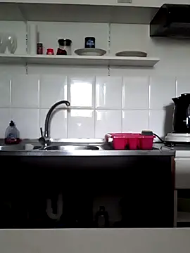 Moi Lina online show from 10/21/25, 12:39