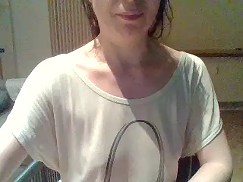 Moi Lina online show from 07/24/26, 09:02