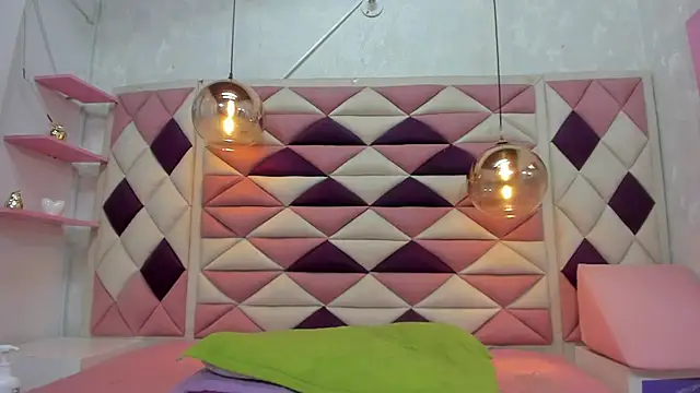 agath 69 online show from 03/11/25, 03:02