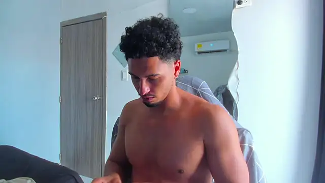 Kris Khalifa69 online show from 08/02/26, 04:05
