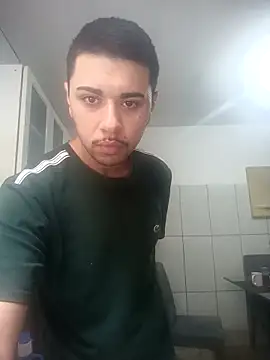 Snapshot of 19cmpeni chatting on 11/16/25, 12:44 19cmpeni online show from 11/16/25, 12:44