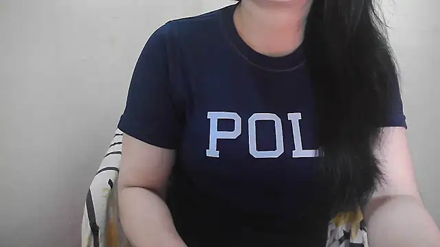 Snapshot of Chanchal--Navya chatting on 01/08/25, 01:20 Chanchal--Navya online show from 01/08/25, 01:20