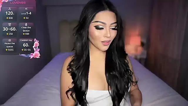 Snapshot of shantal_r0mance chatting on 01/07/26, 10:56 shantal r0mance online show from 01/07/26, 10:56