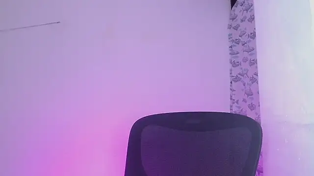 littlextreme online show from 02/22/25, 02:39