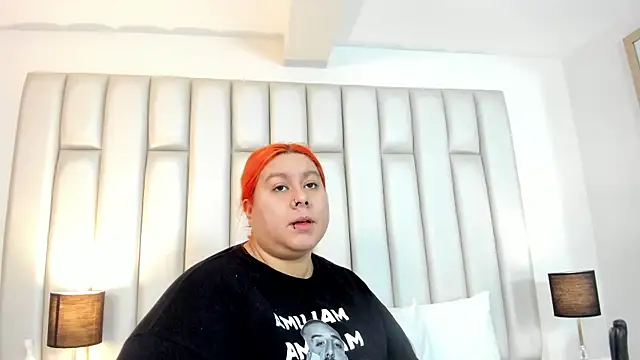 aandreaperez online show from 09/13/25, 11:32