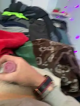 Hugetings online show from 04/21/26, 04:34