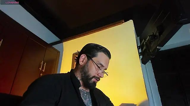 CamiloGray  online show from 02/17/26, 02:13