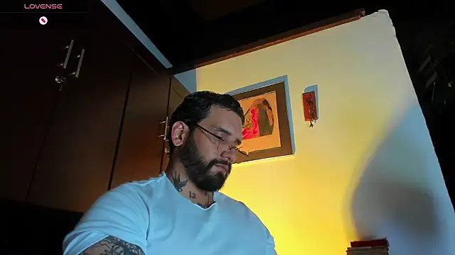 CamiloGray  online show from 03/12/26, 02:45