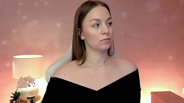 MilaFleur online show from 05/07/26, 02:11