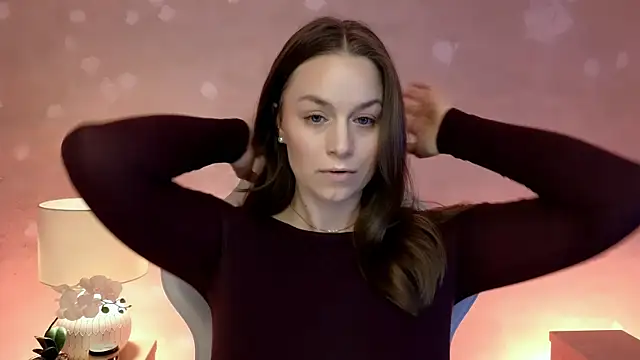 MilaFleur online show from 06/05/26, 02:12