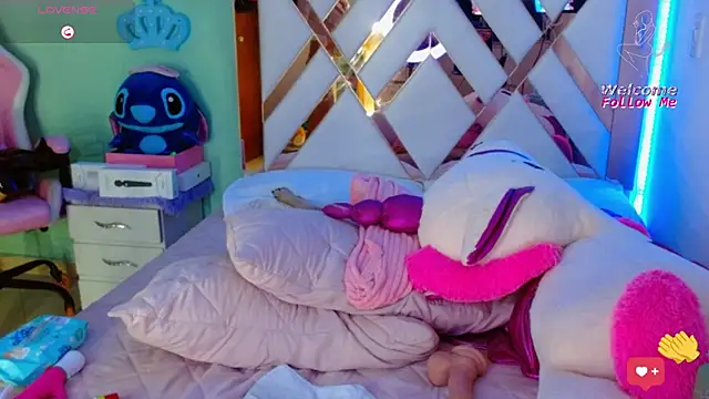 adda mancini online show from 02/04/25, 03:44