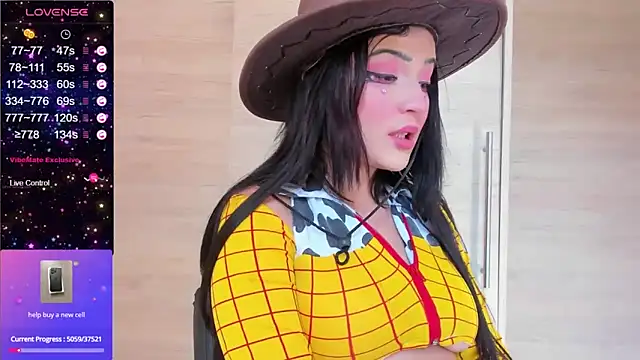 Snapshot of cutesarah_ chatting on 12/08/24, 07:54 cutesarah  online show from 12/08/24, 07:54