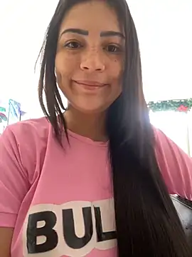 Snapshot of cutesarah_ chatting on 01/04/25, 07:02 cutesarah  online show from 01/04/25, 07:02