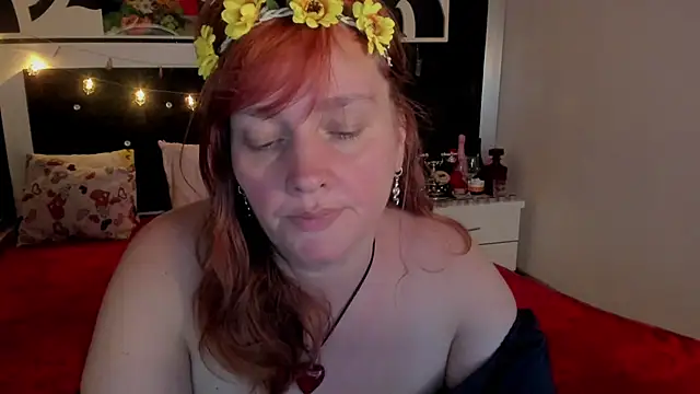 Snapshot of SinFulTitsDD chatting on 01/22/25, 06:41 SinFulTitsDD online show from 01/22/25, 06:41