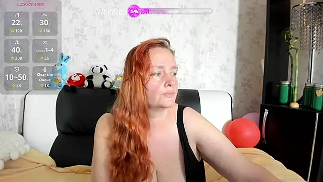 Snapshot of SinFulTitsDD chatting on 11/10/25, 02:49 SinFulTitsDD online show from 11/10/25, 02:49