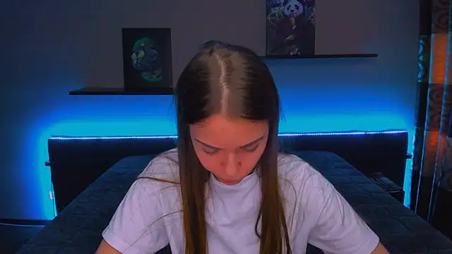 AlexaBarkley online show from 02/11/25, 06:51