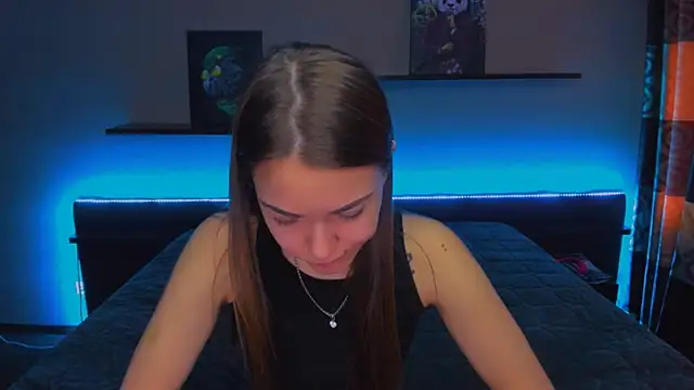 AlexaBarkley online show from 03/10/25, 03:23