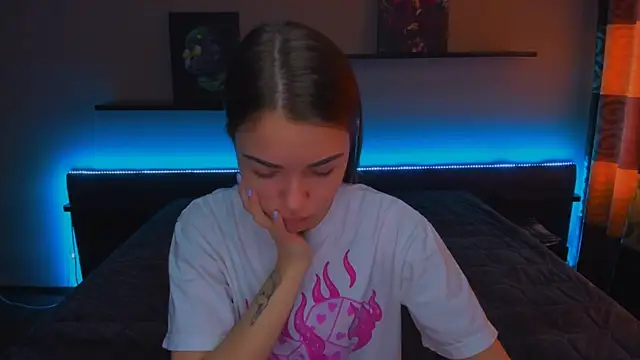 AlexaBarkley online show from 03/12/25, 03:13